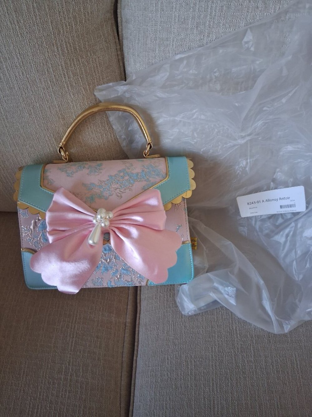 Irregular Choice Marie Anntoinette Handbag, NWT - Picture 9 of 9